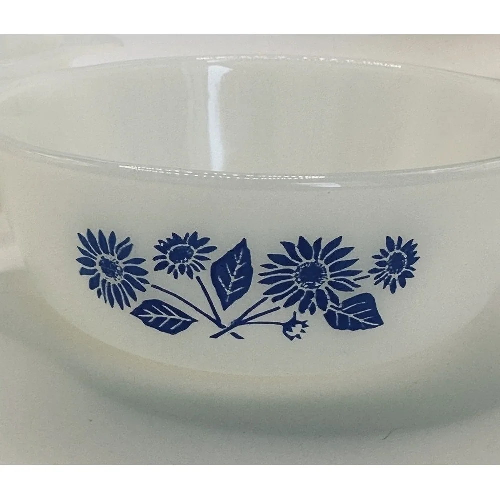 VTG Anchor Hocking Fire King Casserole Dishes Blue Cornflower Blue Set Of 2 12oz